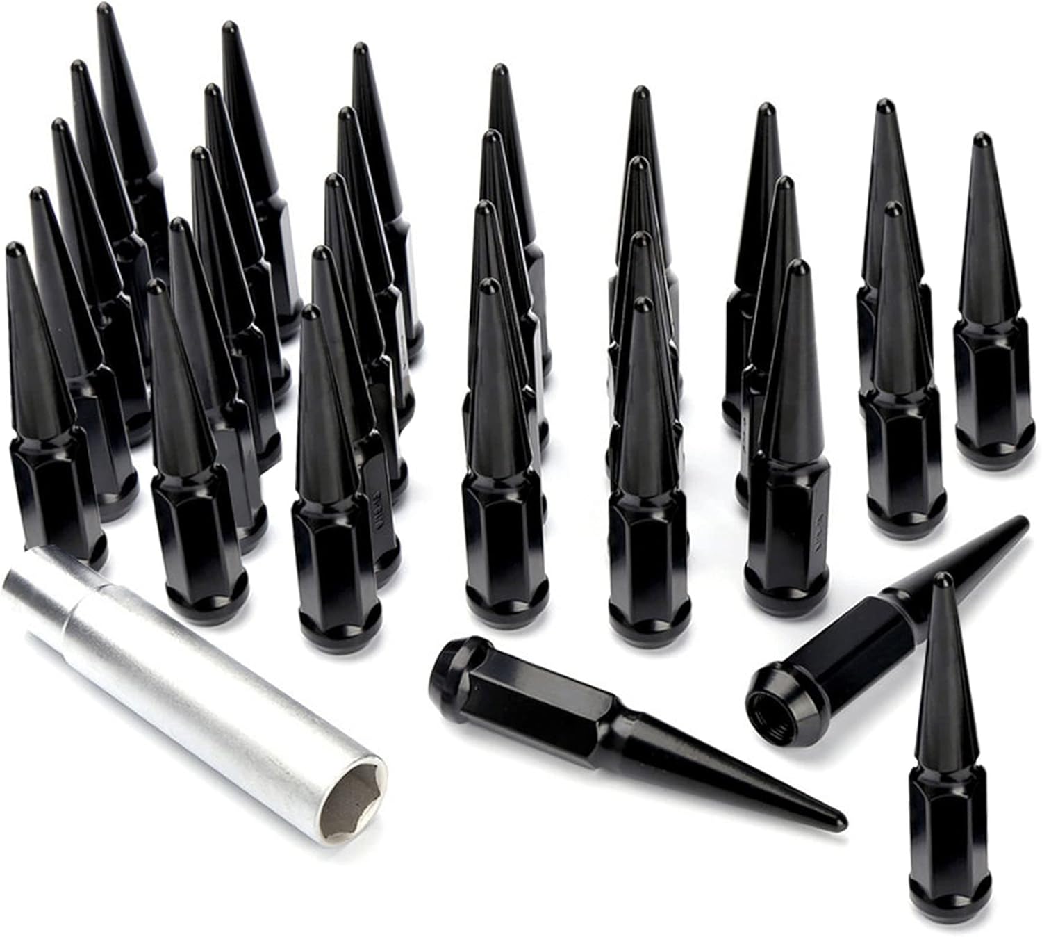 32 Spike Lug Nuts Black 1/2-20 Taper D451