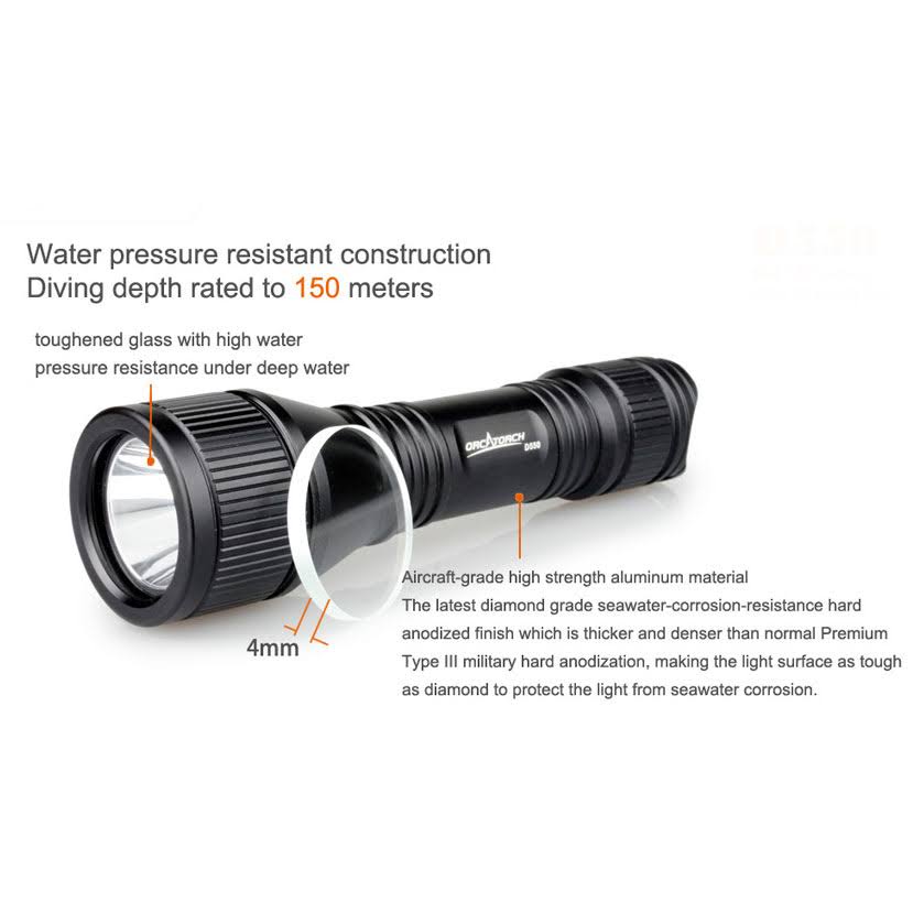 D550 Dive Light with Battery & Charger Kit M77486
