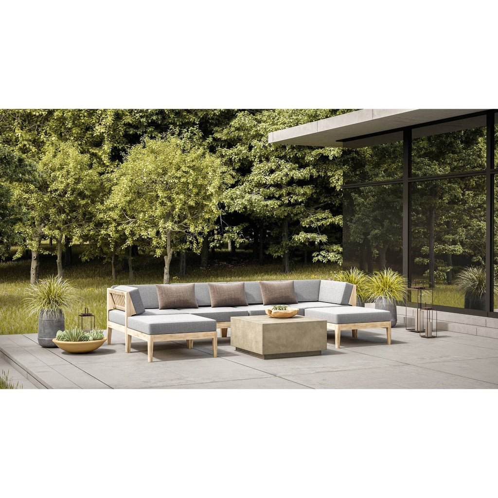 Brown Ottoman L68968