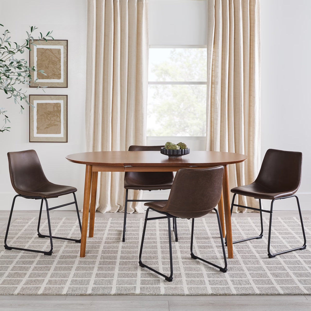 Caramel Solid Wood Oval Dining Table U1929