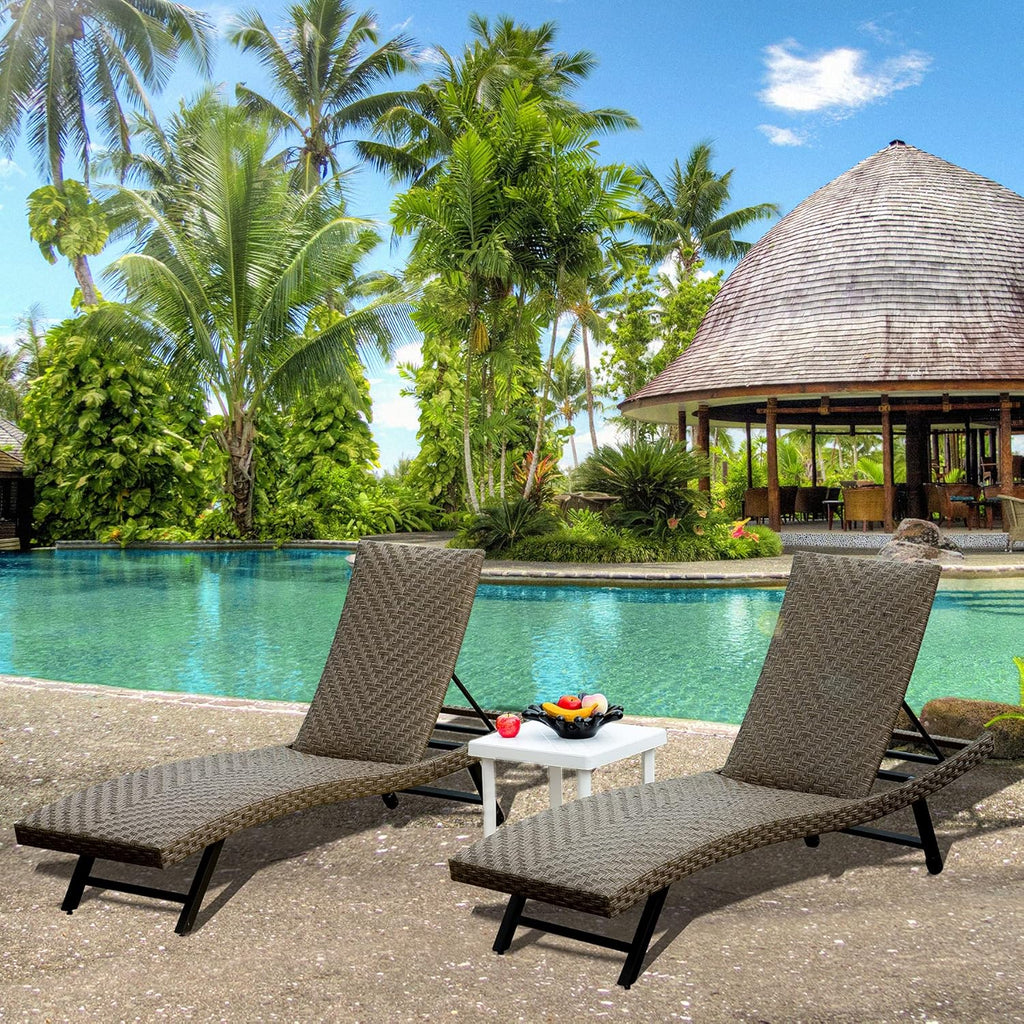 Brown Aluminum Wicker Padded Lounge Chairs with Wheels, Set of 2 I920
