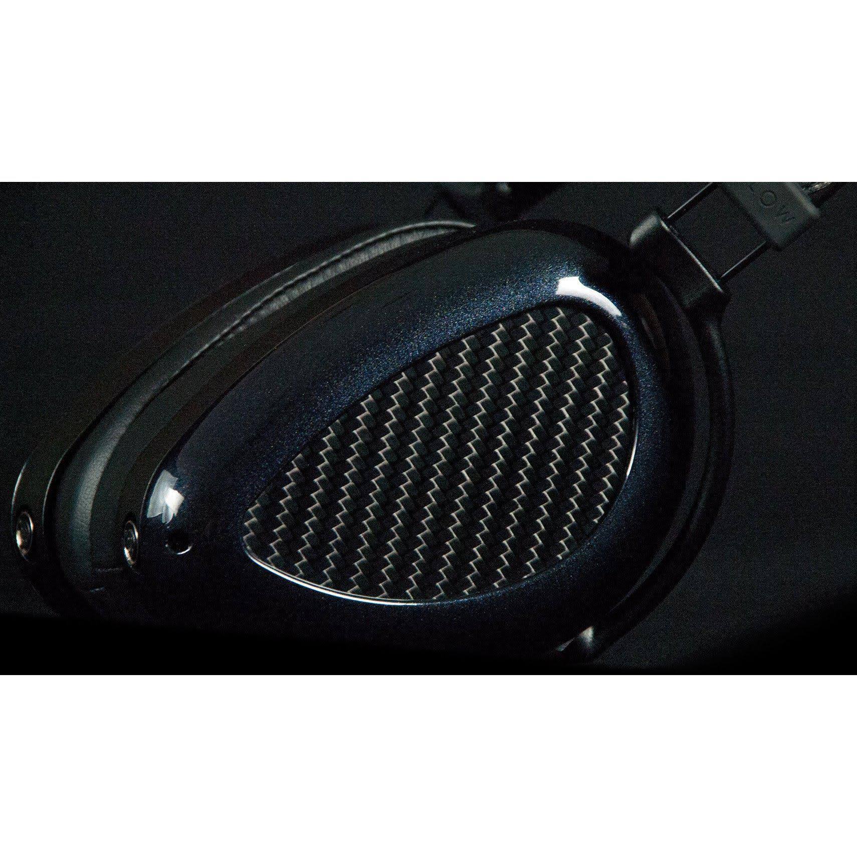 Closed-Back Planar Magnetic Headphones P55959