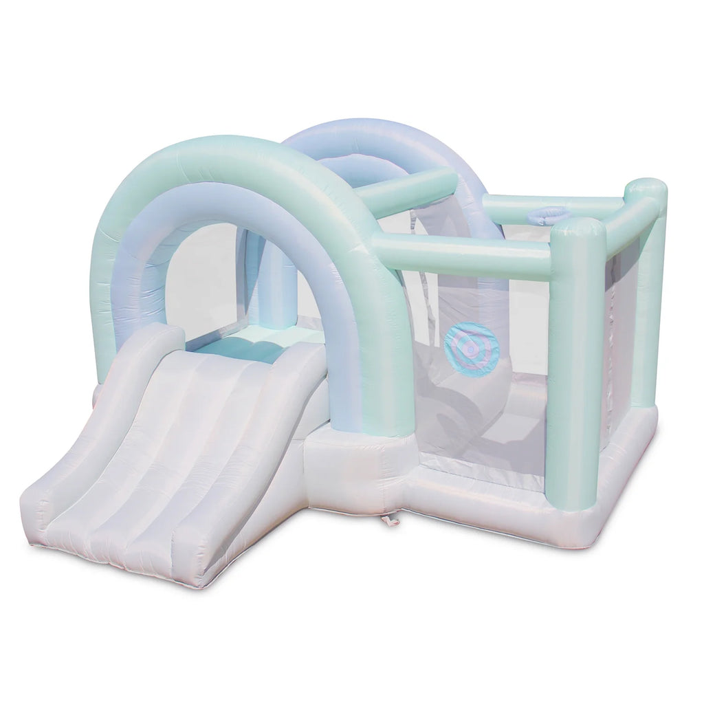Mist Bounce House T13907
