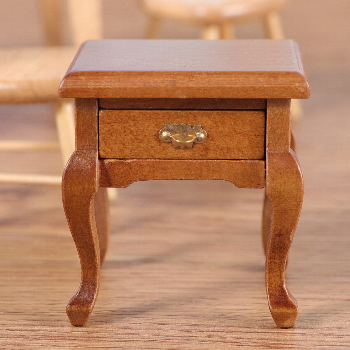 1:12 Walnut Colo Miniature Bedside Table Toy T4214