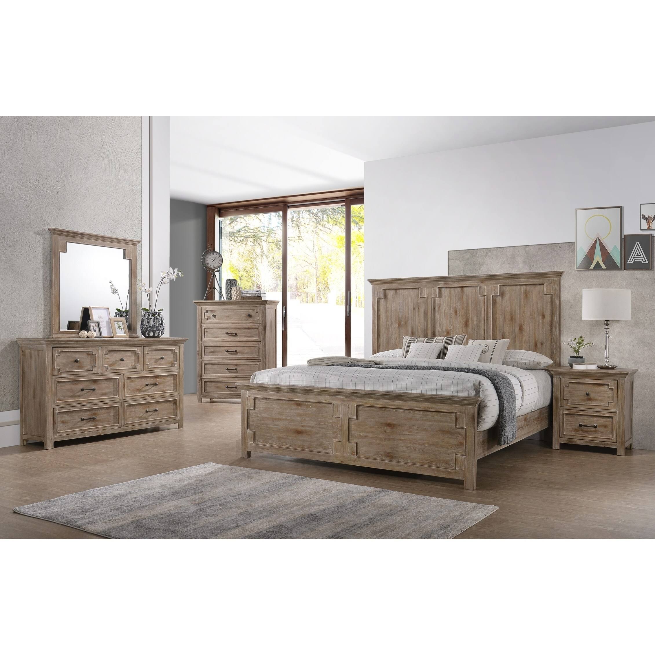 Sante Fe Chest P522