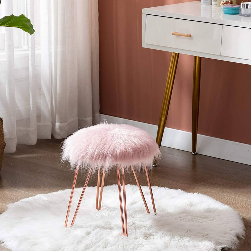 White Faux Fur Accent Stool O640154